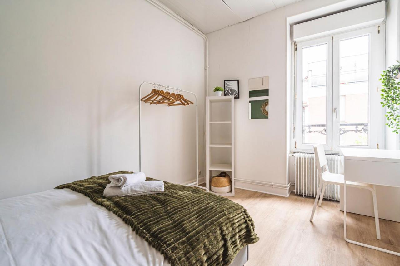 Le Zola - Charmant 2 Chambres - Centre Gare Реймс Экстерьер фото