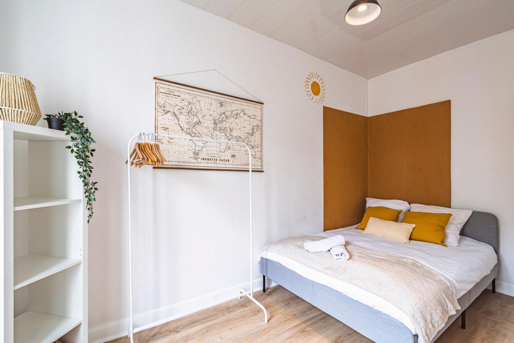Le Zola - Charmant 2 Chambres - Centre Gare Реймс Экстерьер фото